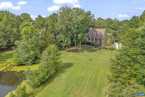21 Acre Ln, PALMYRA, VA, 22963-2648 | Card Image