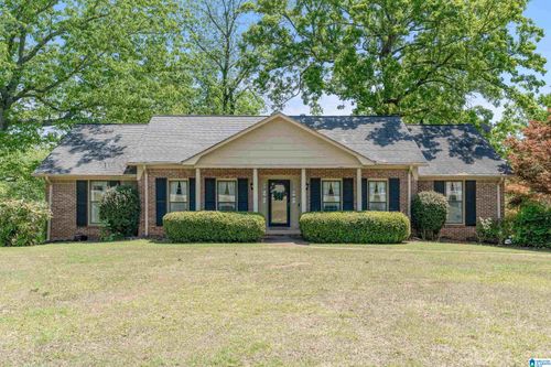 123 Shades Crest Rd, Hoover, AL, 35226-1075 | Card Image