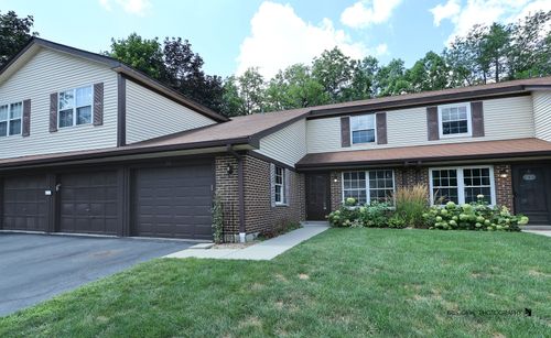 54 Linden Ct, Cary, IL, 60013-1540 | Card Image