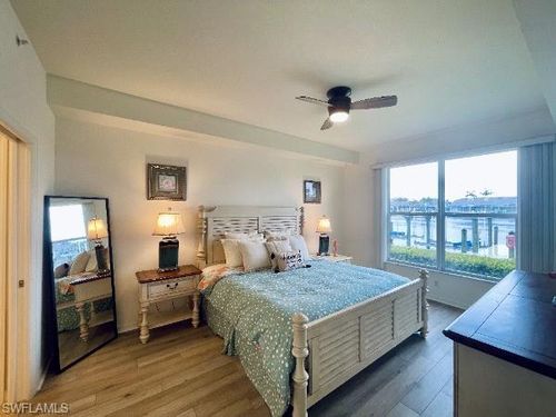 apt-2404-360 Stella Maris Dr, NAPLES, FL, 34114-9631 | Card Image