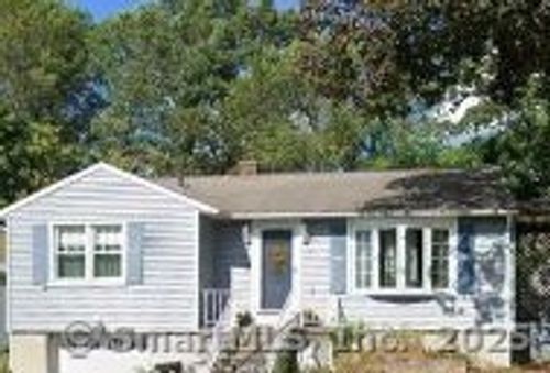 323 Lounsbury Street, Waterbury, CT, 06706 | Card Image