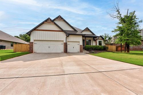 4924 Highgarden Avenue, Arcadia, OK, 73007 | Card Image