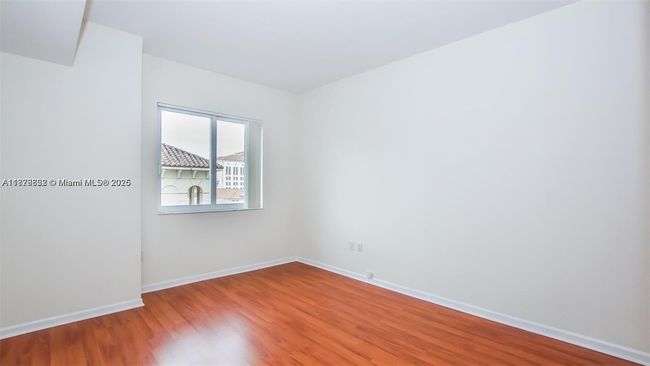 STE-906 - 10 Aragon Ave, Condo with 2 bedrooms, 2 bathrooms and null parking in Coral Gables FL | Image 7