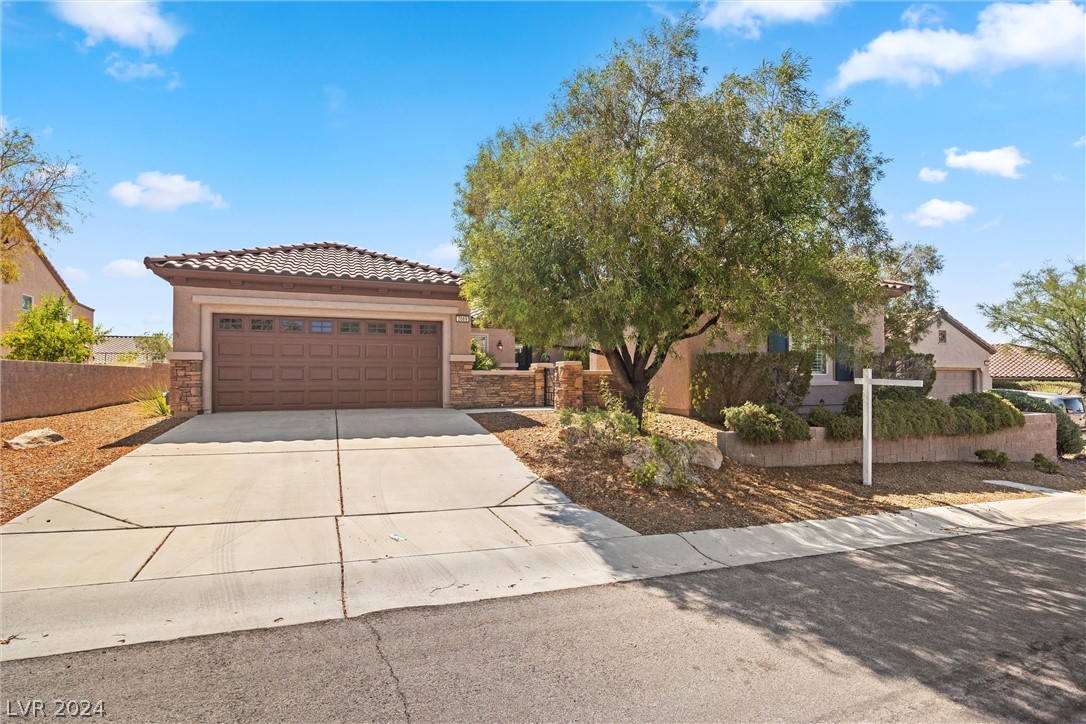 Alyssa Jade Dr, Henderson, NV 89052