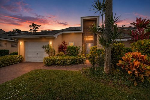 6869-6869 Fountains Cir, Lake Worth, FL, 33467-5720 | Card Image