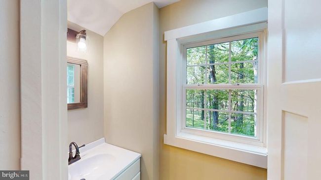 542 Hidden Acres Rd, House other with 3 bedrooms, 3 bathrooms and null parking in MOUNT STORM WV | Image 45