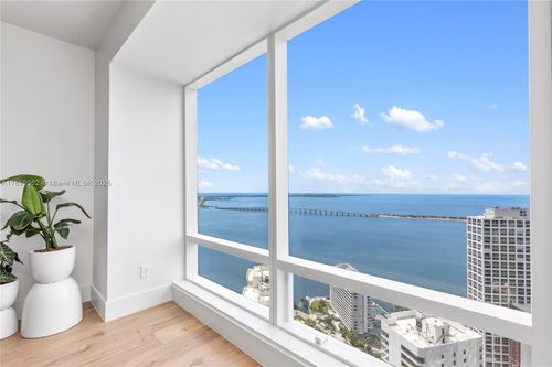 apt-41a-1425 Brickell Ave, Miami, FL, 33131-3401 | Card Image