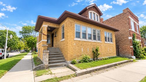 1435 W Marquette Rd, Chicago, IL, 60636-3447 | Card Image