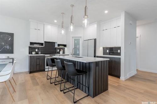 131 Traeger Common, Saskatoon, SK, S7V1R3 | Card Image
