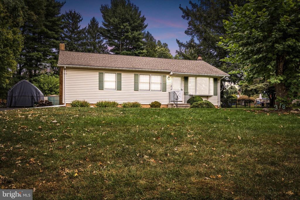 George Dye Rd, Robbinsville, NJ 08691