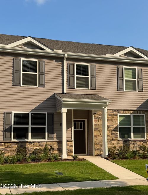 1042 Bayard Wootten Way, New Bern, NC, 28562-1312 | Card Image