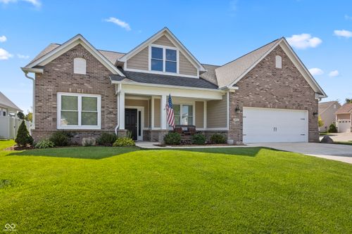 18823 Cromarty Cir, Noblesville, IN, 46062-7500 | Card Image