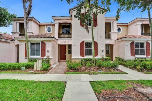 2242-2242 Ne 42nd Ave, Homestead, FL, 33033 | Card Image
