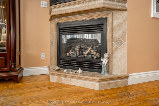28 Brown St, House attached with 4 bedrooms, 2 bathrooms and 3 parking in Tottenham ON | Image 13