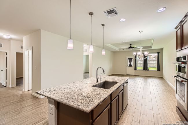 2832 Klein Way, House other with 3 bedrooms, 2 bathrooms and null parking in New Braunfels TX | Image 11