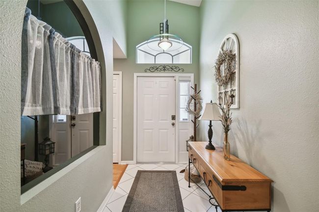 35536 Wickingham Ct, House other with 4 bedrooms, 2 bathrooms and null parking in ZEPHYRHILLS FL | Image 8