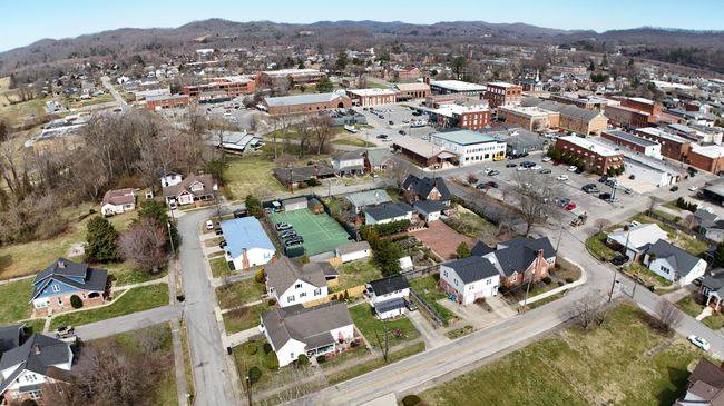 202 Black St, House other with 15 bedrooms, 10 bathrooms and null parking in Barbourville KY | Image 119