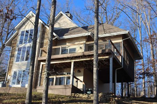 9002 Agate Ave, Nashville, IN, 47448-8058 | Card Image