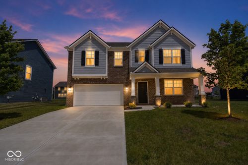 6843 Arrowhead Dr, Brownsburg, IN, 46112-7062 | Card Image
