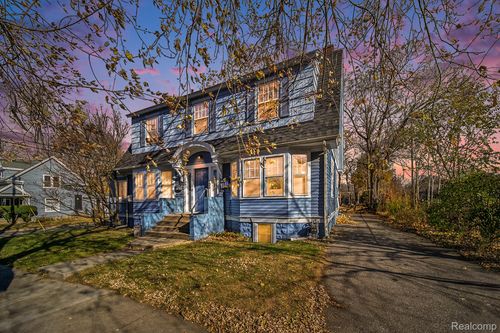 430 N Adams St, Ypsilanti, MI, 48197-2674 | Card Image