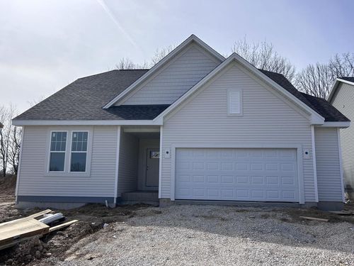 1141 Mt. Vernon Drive, Hartford, WI, 53027 | Card Image