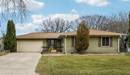 9545 Garrison Way, Eden Prairie, MN, 55347-3036 | Card Image