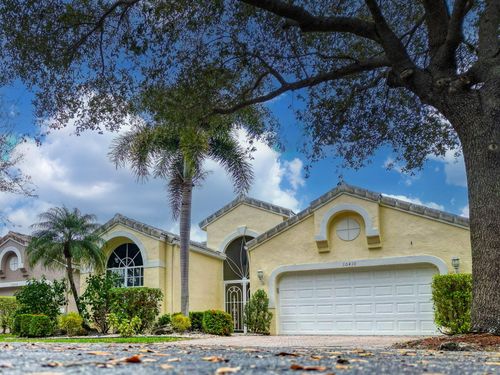 10410 Gold Leaf Dr, Boynton Beach, FL, 33437-5554 | Card Image
