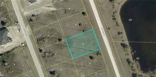 954 Capetown Ave, Lehigh Acres, FL, 33974 | Card Image