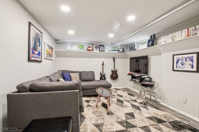 89 Maple St, House other with 5 bedrooms, 3 bathrooms and null parking in Millburn NJ | Image 26