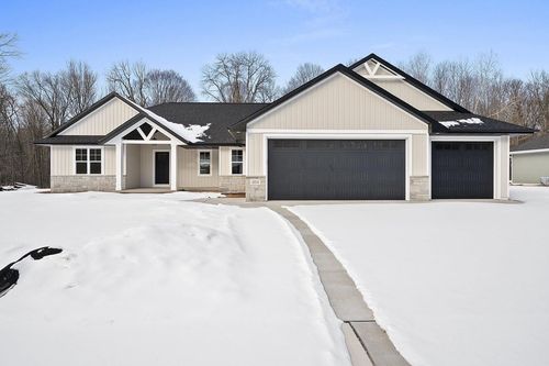 204 Black Cherry Court, SHAWANO, WI, 54166 | Card Image