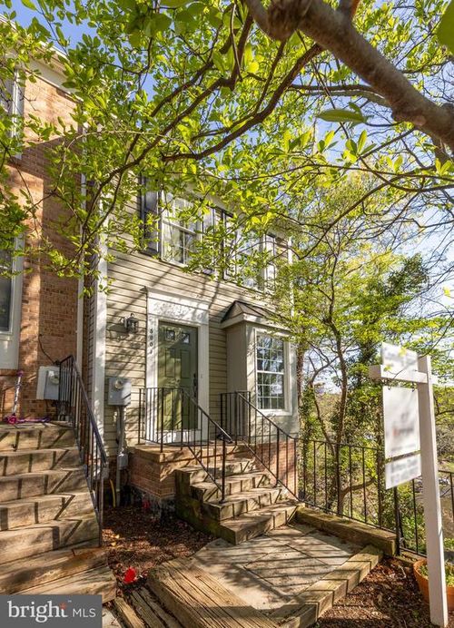 5001 9th St S, ARLINGTON, VA, 22204-6036 | Card Image