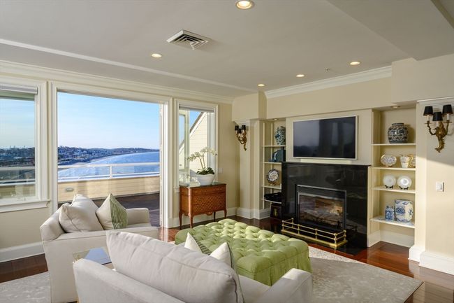 APT-302 - 1 Longbeach Ave, Condo with 2 bedrooms, 2 bathrooms and null parking in Hull MA | Image 11