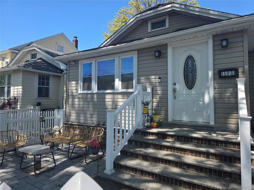 ranch-15031 17th Road, New York, NY, 11357 | Card Image