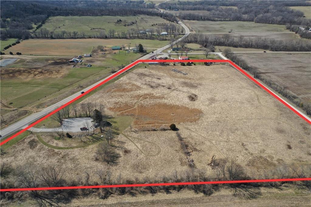 Land in Richmond 3