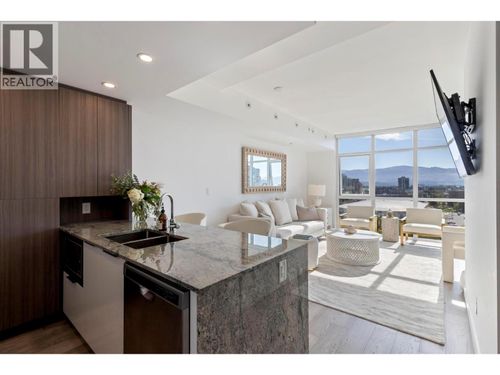 1106-1151 Sunset Dr, Kelowna, BC, V1Y0G2 | Card Image