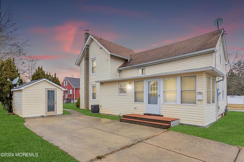 119 9th Ter, EGG HARBOR CITY, NJ, 08215-1826 | Card Image