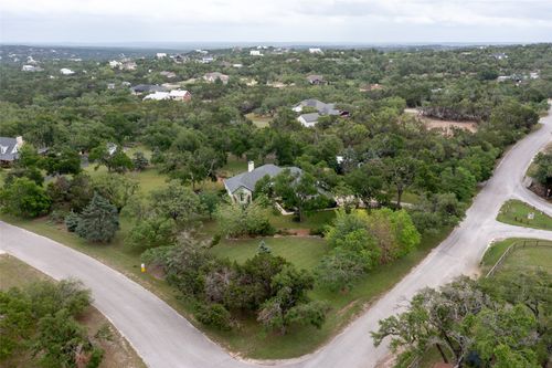 10905 W Cave Boulevard, Dripping Springs, TX, 78620 | Card Image