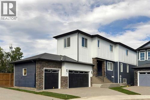 36 Aspen Rise Sw, Calgary, AB, T3H | Card Image