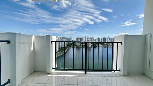 apt-2110-2750 Ne 183rd St, Aventura, FL, 33160-2123 | Card Image