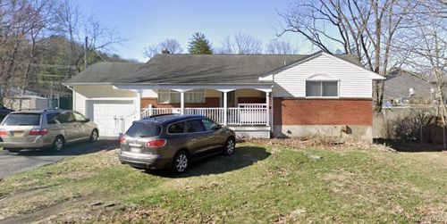 4 Merriewold Lane S, Monroe, NY, 10950 | Card Image