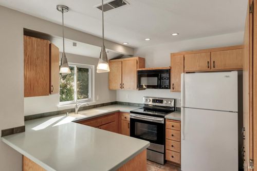 2546 Westberry Drive, Santa Rosa, CA, 95403 | Card Image