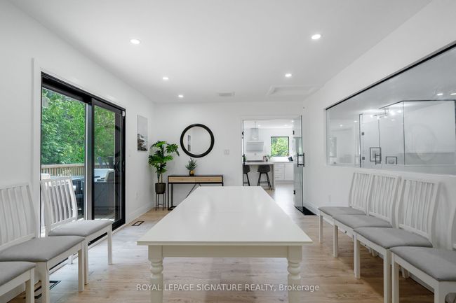 20 Hillview Cres, House other with 6 bedrooms, 5 bathrooms and 8 parking in Midhurst ON | Image 12