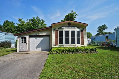 182 Bush Gdns, Alden, NY, 14004 | Card Image