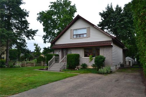 1277 King St N, Saint Jacobs, ON, N0B2N0 | Card Image