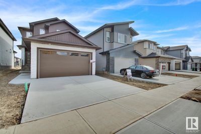 3903 41 Ave, House other with 4 bedrooms, 3 bathrooms and null parking in Beaumont AB | Image 1