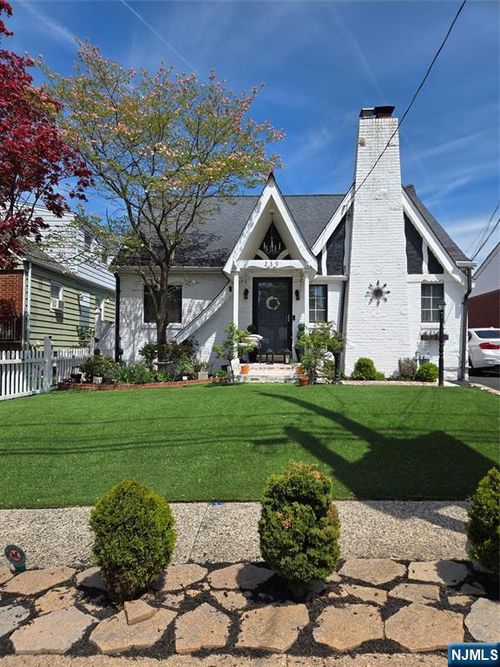 239 Baldwin Ave, Hasbrouck Heights, NJ, 07604-2301 | Card Image