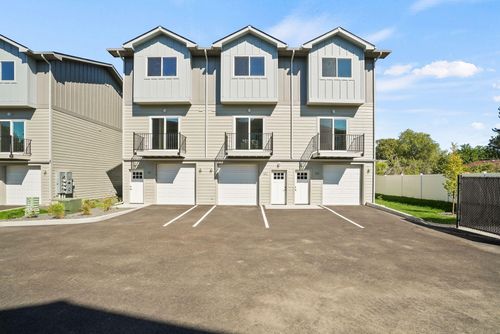 12404 E Olive Ave, Spokane Valley, WA, 99216-5071 | Card Image