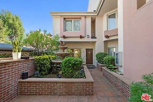 105-272 N Chester Ave, Pasadena, CA, 91106-1804 | Card Image