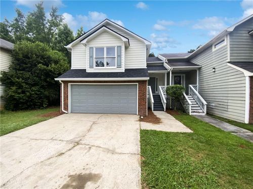 7972 Woodlake Dr, Riverdale, GA, 30274-3936 | Card Image