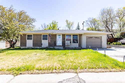 409 Fremont Ave, Rock Springs, WY, 82901-6627 | Card Image